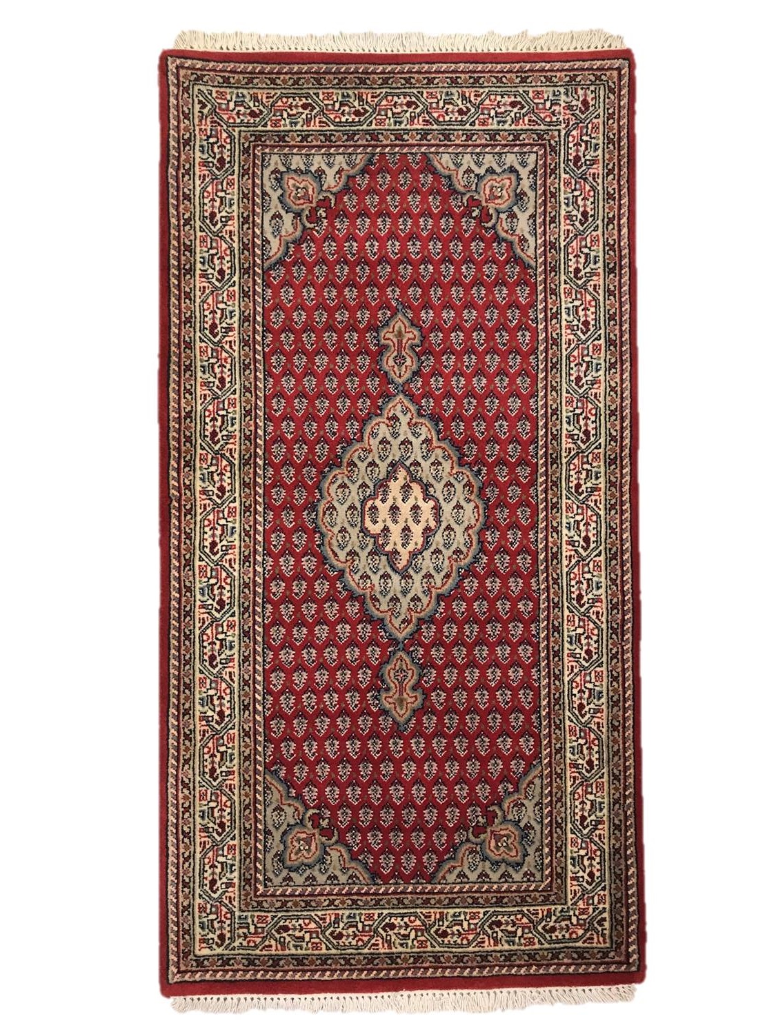 INDO MIR 73*143 RED CORNER MED